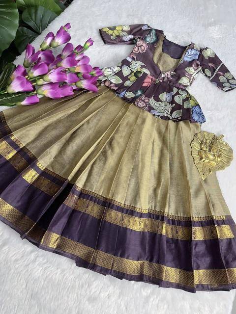 NEW LAUNCING MOTHER DAUGHTER COMBO GOWN Fashionable children wear Delhi